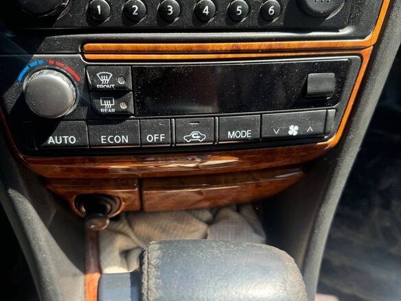 2005 Nissan Maxima V (A33), серебристый, 450000 рублей - вид 8