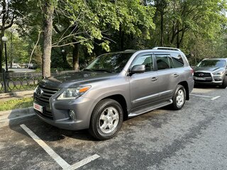 2013 Lexus LX 570 III Рестайлинг, серый, 3600000 рублей, вид 1