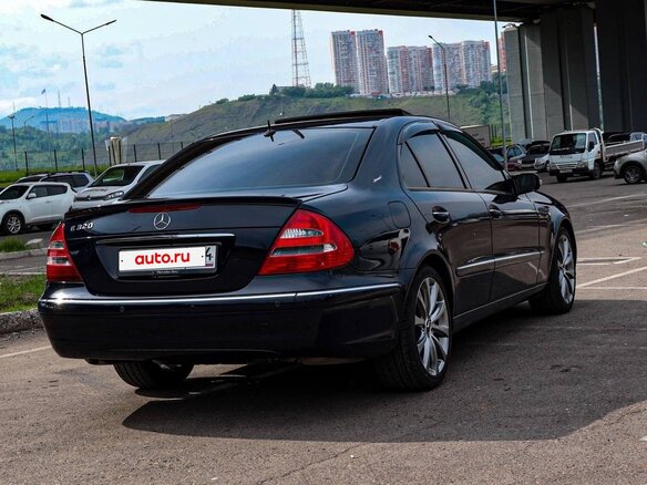2002 Mercedes-Benz E-Класс 320 III (W211, S211), синий, 1030000 рублей - вид 6