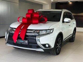 2016 Mitsubishi Outlander III Рестайлинг 2, белый, 2257000 рублей, вид 1