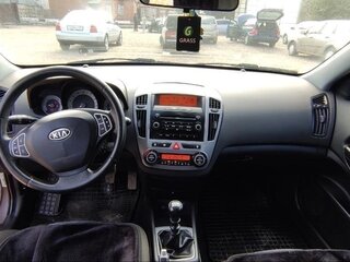 2008 Kia Ceed I, бежевый, 600000 рублей, вид 5