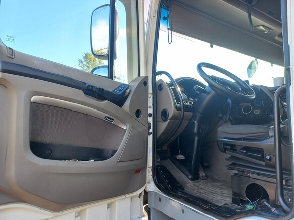 2010 DAF XF 105, белый, 2700000 рублей - вид 10