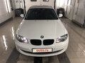 2011 BMW 1 серии 116i I (E81/E82/E87/E88) Рестайлинг, белый - вид 2