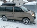 2005 Hyundai Starex I Рестайлинг 2, бежевый - вид 2