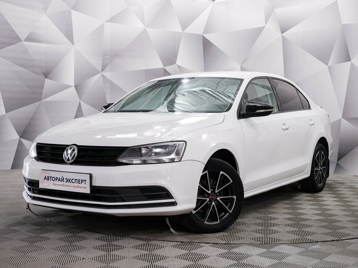 Открыть фотографии: Volkswagen Jetta VI Рестайлинг