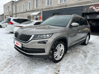 2021 Skoda Kodiaq I, серый, 3800000 рублей, вид 2