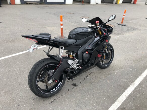 2008 Yamaha YZF-R6, чёрный, 850000 рублей - вид 7