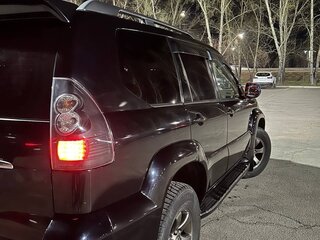 2008 Toyota Land Cruiser Prado 4-speed 120 Series Рестайлинг, чёрный, 2600000 рублей, вид 3