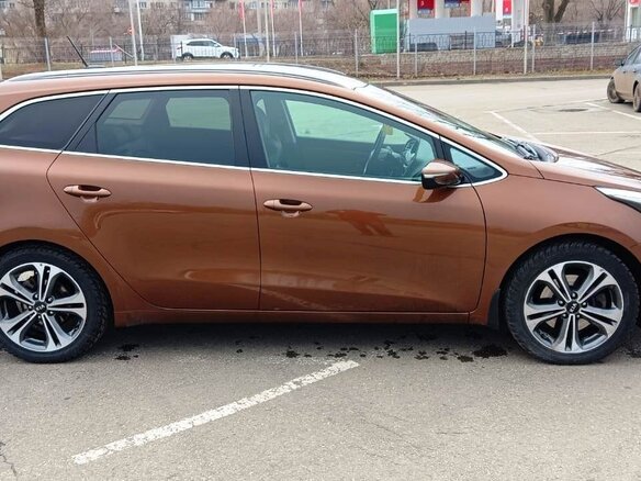 2016 Kia Ceed II Рестайлинг, коричневый, 1650000 рублей - вид 5