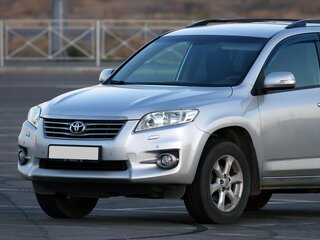 2010 Toyota RAV4 III (XA30) Рестайлинг, серебристый, 1800000 рублей, вид 4