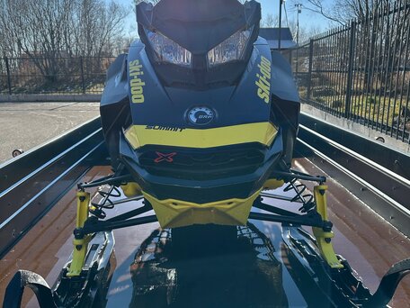 2017 BRP Ski-Doo Summit 850, чёрный, 1300000 рублей, вид 1