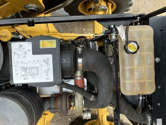 2008 Caterpillar 428, жёлтый, 7600000 рублей - вид 14