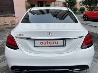 2019 Mercedes-Benz C-Класс 300 IV (W205) Рестайлинг, белый, 3300000 рублей, вид 3