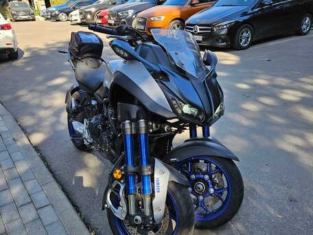 2020 Yamaha Niken, серый, 1100000 рублей, вид 2