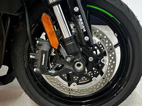2024 Kawasaki Ninja 1000 SX, чёрный, 1750000 рублей, вид 4