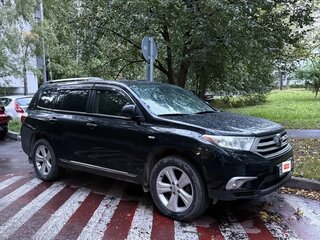 2011 Toyota Highlander II (XU40) Рестайлинг, чёрный, 2100000 рублей, вид 4