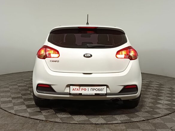 2015 Kia Ceed II, белый - вид 5