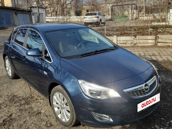 2011 Opel Astra J, синий, 1300000 рублей