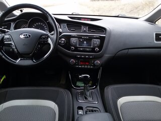 2013 Kia Ceed II, серебристый, 1440000 рублей, вид 5