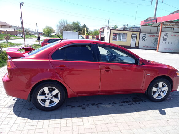2008 Mitsubishi Lancer X, красный, 799900 рублей - вид 2