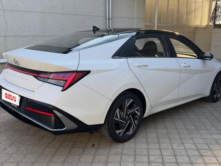 2023 Hyundai Elantra N Line VII (CN7) Рестайлинг, белый, 2240000 рублей, вид 3