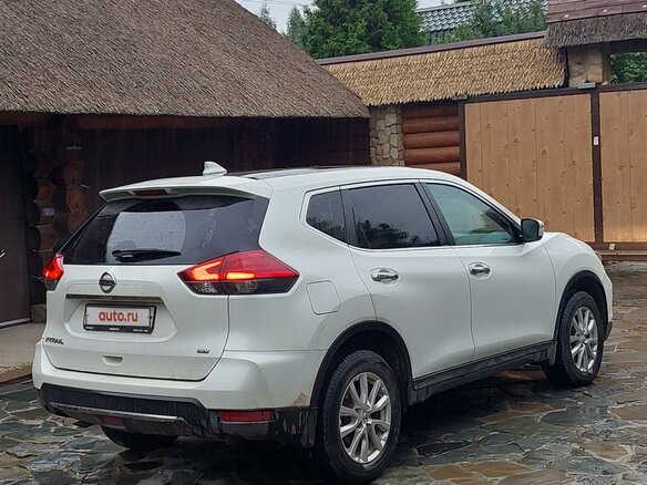 2019 Nissan X-Trail III, белый, 2300000 рублей - вид 2