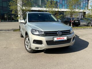 2011 Volkswagen Touareg II, серебристый, 2100000 рублей, вид 4