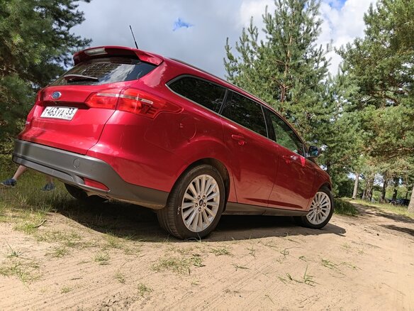 2018 Ford Focus III Рестайлинг, красный, 990000 рублей - вид 33