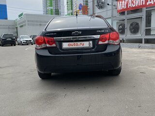 2012 Chevrolet Cruze I, чёрный, 700000 рублей, вид 4