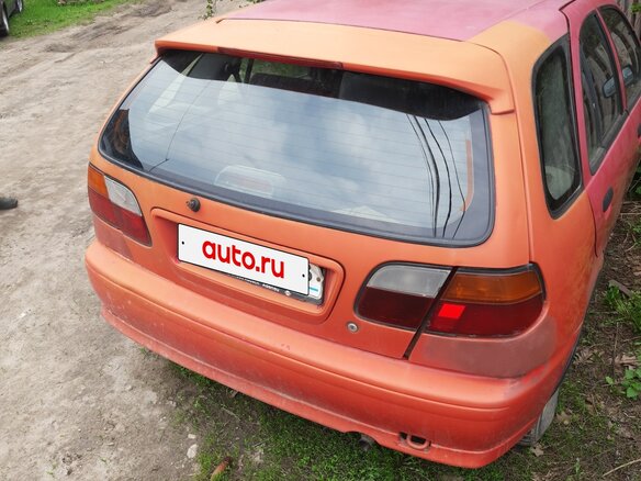 1997 Nissan Almera I (N15), красный, 30000 рублей - вид 3