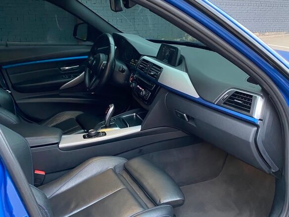 2017 BMW 3 серии 330i xDrive VI (F3x) Рестайлинг, синий - вид 12