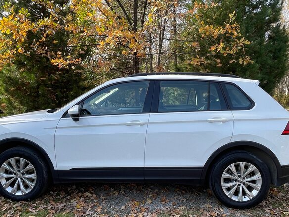 2018 Volkswagen Tiguan II, белый - вид 5