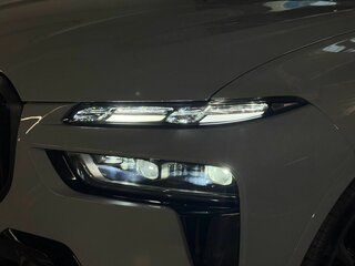 2026 BMW X7 40d I (G07) Рестайлинг, серый, 17590000 рублей, вид 2