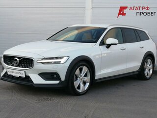 2019 Volvo V60 Cross Country II, белый, 2511750 рублей, вид 3
