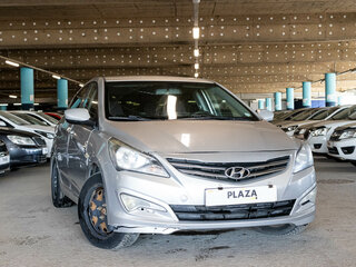 2014 Hyundai Solaris I Рестайлинг, серебристый, 530000 рублей, вид 2