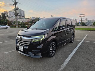 2018 Honda Stepwgn Spada V Рестайлинг, чёрный, 2300000 рублей, вид 1