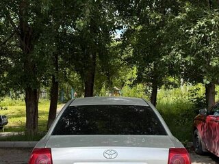 2005 Toyota Avensis II, серебристый, 680000 рублей, вид 3