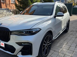 2021 BMW X7 40i I (G07), белый, 8800000 рублей, вид 1