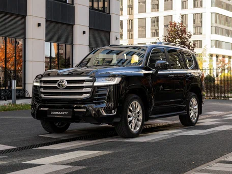 2026 Toyota Land Cruiser 300 Series, чёрный, 15200000 рублей, вид 1