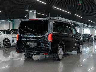 2022 Mercedes-Benz V-Класс Long 300 d длинный III (W447) Рестайлинг, серый, 5300000 рублей, вид 5
