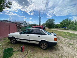 1986 Audi 80 IV (B3), белый, 150000 рублей, вид 2