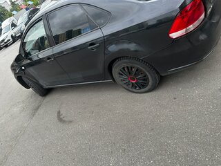 2010 Volkswagen Polo V, чёрный, 455000 рублей, вид 3