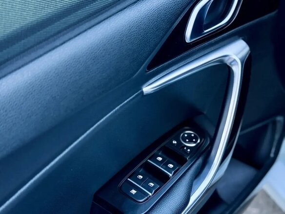 2019 Kia Ceed III, жёлтый, 1800000 рублей - вид 20