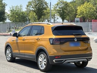 2022 Volkswagen T-Cross I (China Market), жёлтый, 2000000 рублей, вид 5
