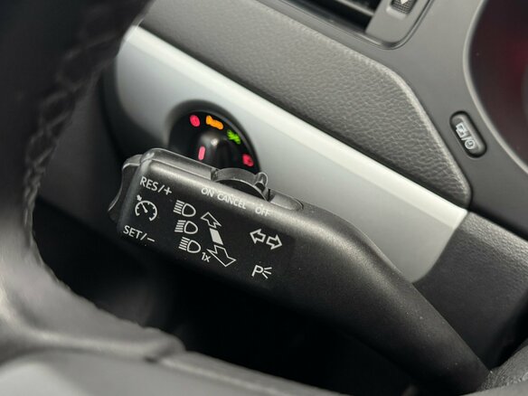 2012 Volkswagen Jetta VI, серый - вид 16