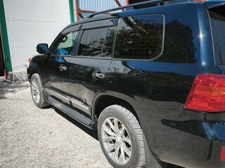2013 Toyota Land Cruiser 200 Series Рестайлинг 1, чёрный, 4800000 рублей, вид 5