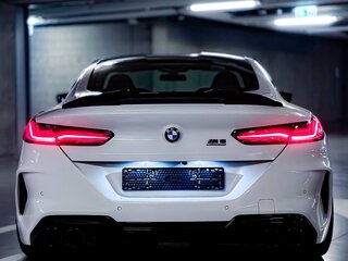 2019 BMW M8 Competition I (F91/F92/F93), белый, 8400000 рублей, вид 4