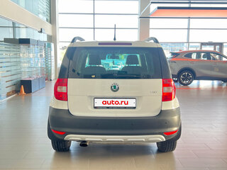 2013 Skoda Yeti I, белый, 849000 рублей, вид 5
