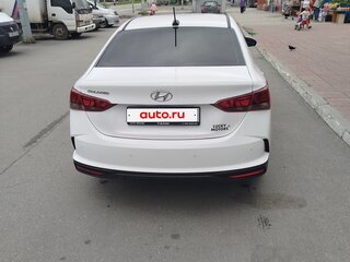 2021 Hyundai Solaris II Рестайлинг, белый, 1699000 рублей, вид 5