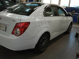 2012 Chevrolet Aveo II, белый, 570000 рублей, вид 3